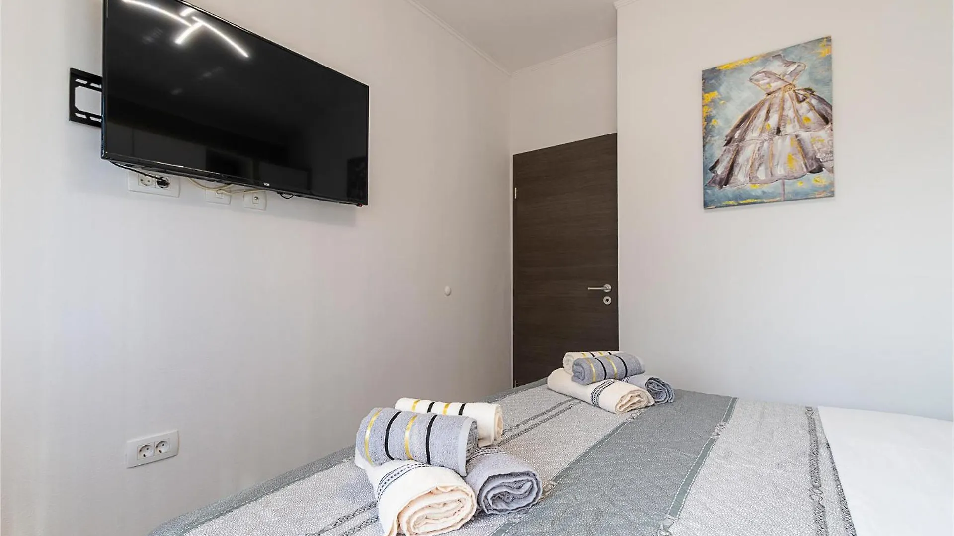 Lovely Home In Nedescina With Kitchen Croatie